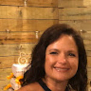 Meet your Posher, Casey